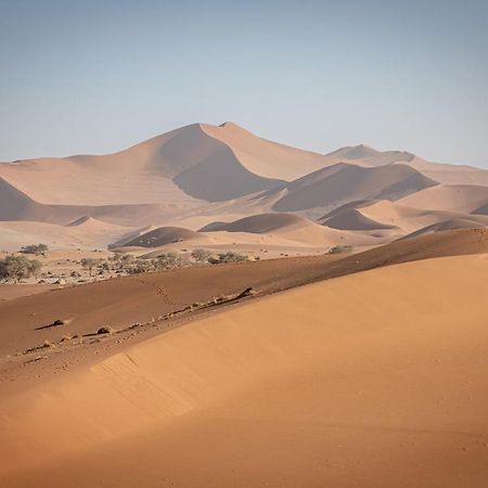 Wilderness Safaris Kulala Desert Lodge Сесрием Екстериор снимка