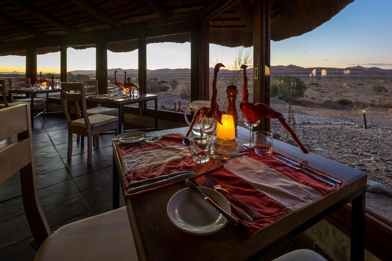 Wilderness Safaris Kulala Desert Lodge Сесрием Екстериор снимка